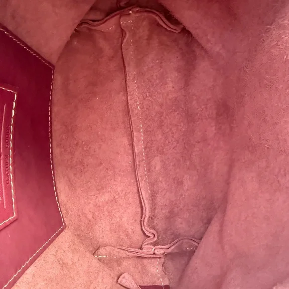 EUC Mulberry Large Bucket Bag w/ Detachable Strap and Grab Handle - Picture 8 of 10